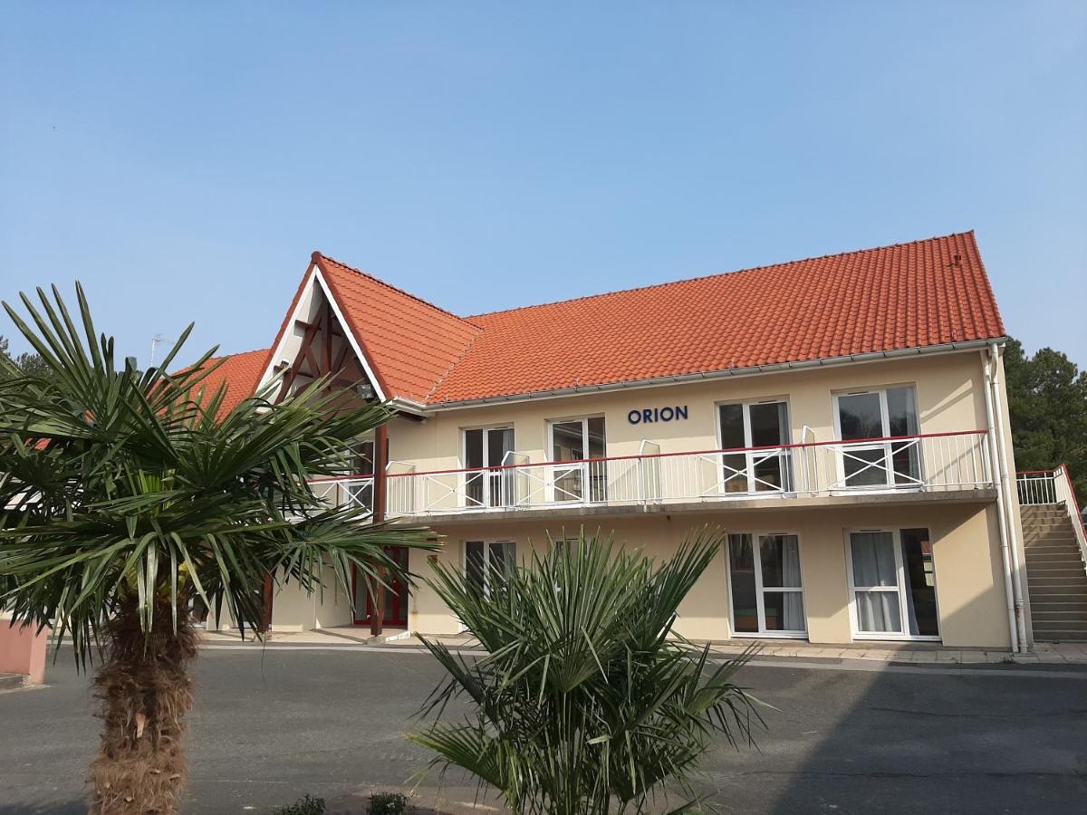 Stella Maris Hotel Bagian luar foto